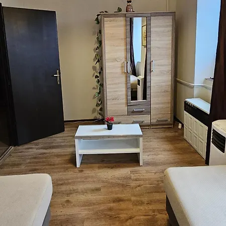Apartman Művész *