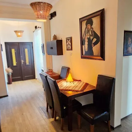 Apartman Művész *